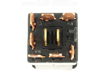 The 1000 SP III dash uses this 4-way flasher button (MG# 28745761). Carefully note the connections on the bottom. (switch not included).