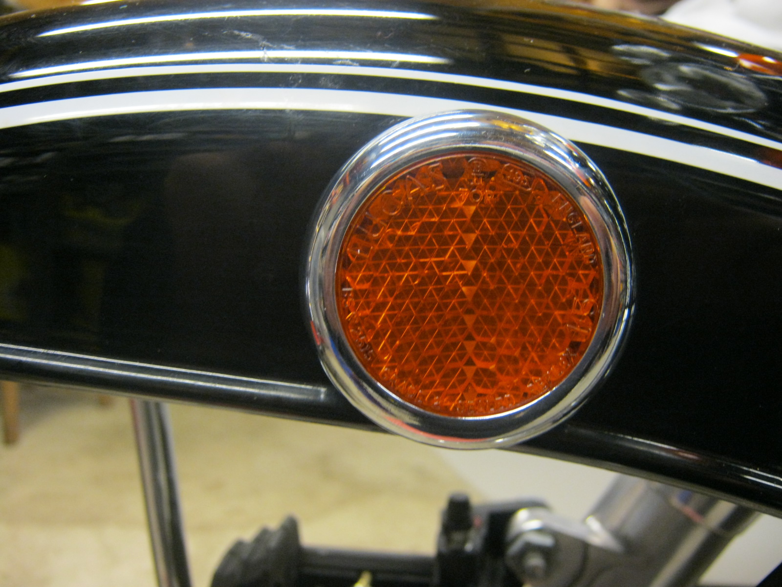 Disc brake stockish configuration. Applicable to Moto Guzzi V700, V7 Special, Ambassador, 850 GT, 850 GT California, Eldorado, and 850 California Police models.