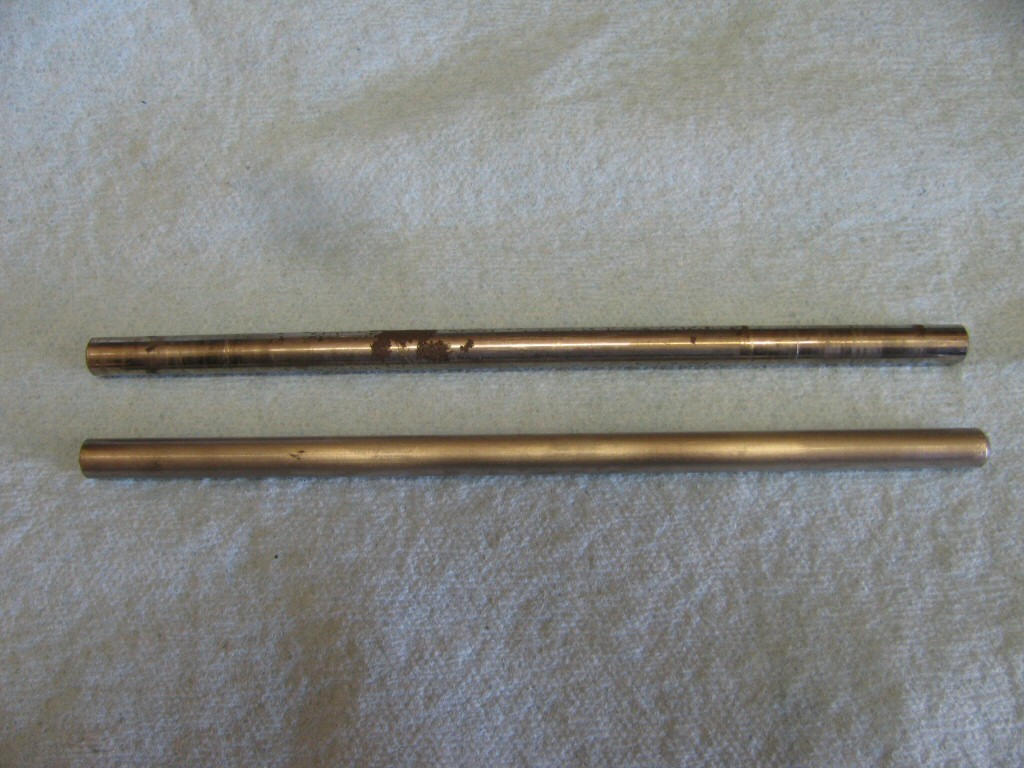 Replacement shaft on which the shift drum will rotate.